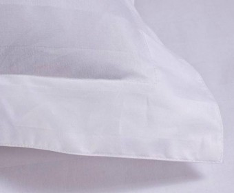 Polyester 50% Cotton 50% Tc200 Satin Stripe 3cm Hotel Bedding Set/Hotel Flat Sheet